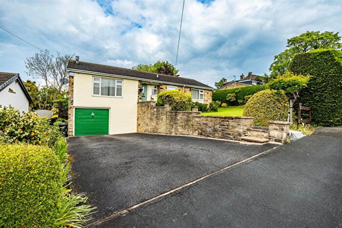 3 Bedroom Detached Bungalow For Sale In Vine Close, Clifton, Brighouse, HD6
