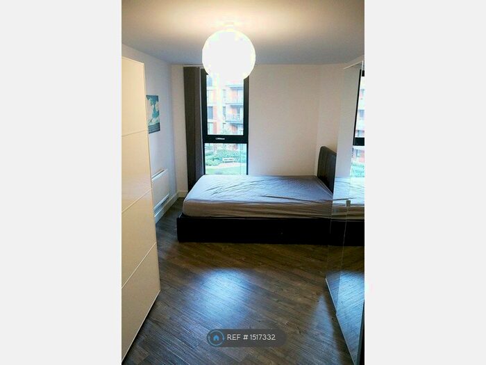 2 Bedroom Flat To Rent In Vancouver House, London, SE16
