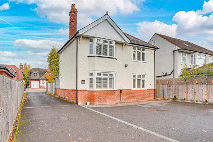3 Bedroom Detached House For Sale In Bridge Road, Sarisbury Green, Southampton, Ha, SO31