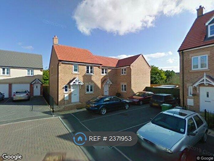 3 Bedroom Semi-Detached House To Rent In Laddon Mead, Yate, Bristol, BS37