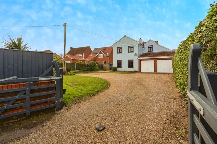 4 Bedroom Detached House For Sale In Abbey Road, Leiston, IP16