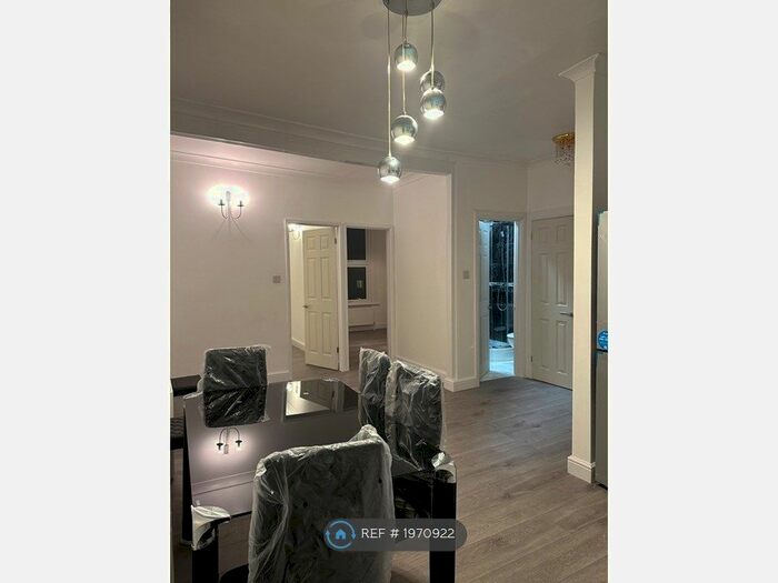 3 Bedroom Flat To Rent In Malvern Road, London, NW6