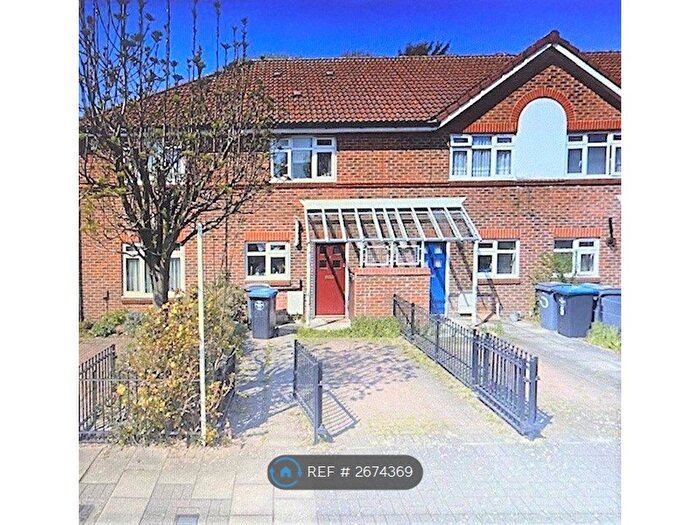 2 Bedroom Terraced House To Rent In Tookey Close, Harrow, HA3