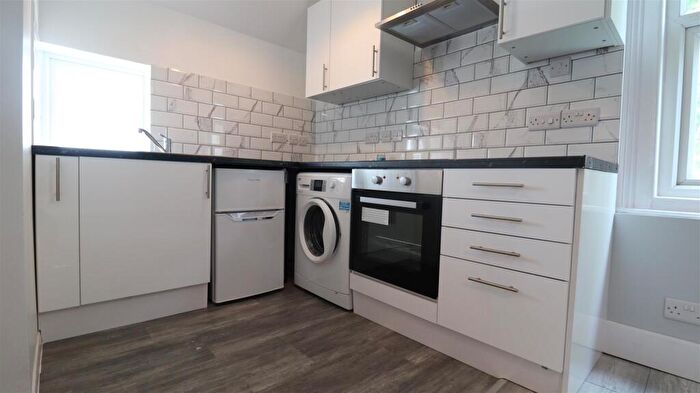1 Bedroom Flat To Rent In Argyle Street, Reading, RG1