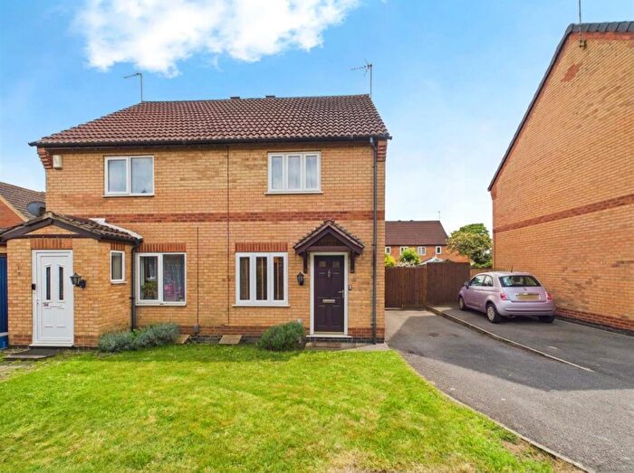 2 Bedroom Semi Detached House For Sale In Carsington Close, Kettering, NN16