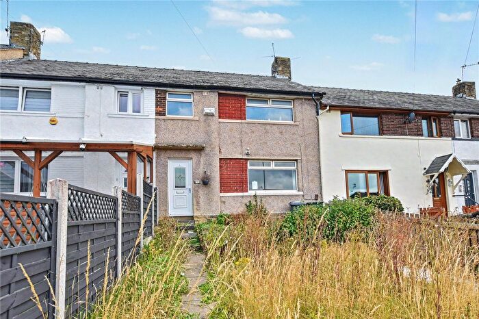 3 Bedroom Terraced House For Sale In Cornwall Road, Bingley, West Yorkshire, BD16