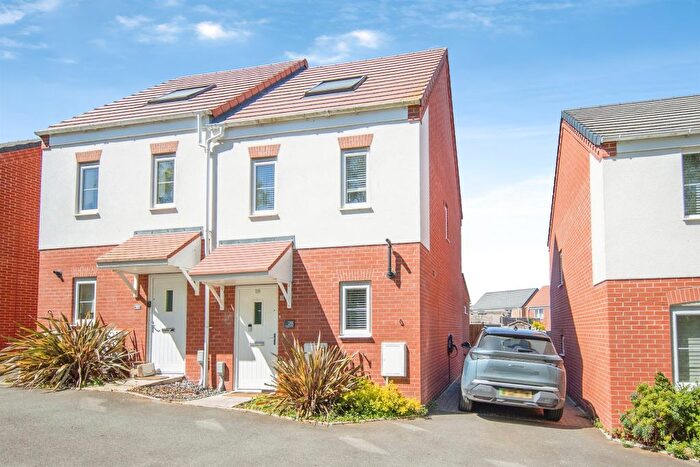3 Bedroom Property For Sale In Meadow Drive, Great Blakenham, Ipswich, IP6