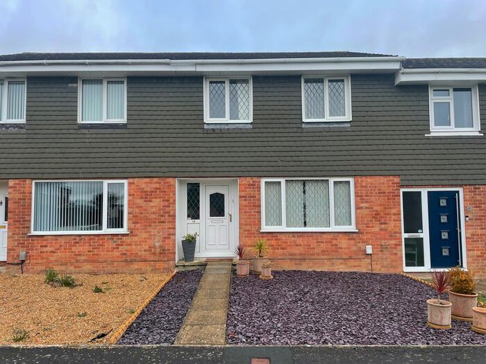 3 Bedroom Terraced House To Rent In Woodhall Way, Fareham PO15