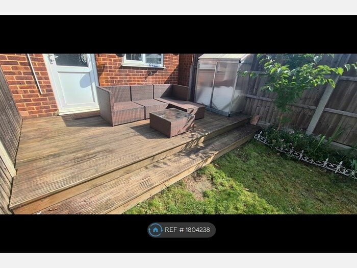 2 Bedroom Terraced House To Rent In Woodlands Road, London, N9