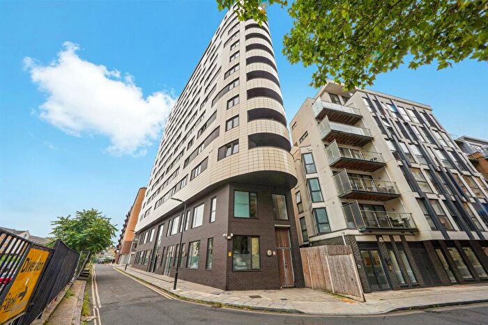 1 Bedroom Apartment To Rent In Kinetica Apartments, Tyssen Street, Hackney, E8