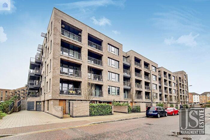 1 Bedroom Flat To Rent In Aurora Point, Winchester Square, London, SE8