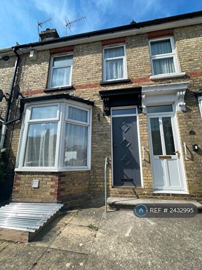 3 Bedroom Terraced House To Rent In Victoria Street, Maidstone, ME16