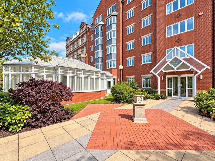 2 Bedroom Apartment For Sale In Apartment, Forum Court, Lord Street, Southport, PR8