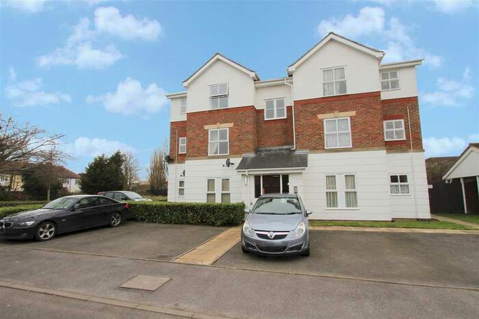 1 Bedroom Apartment To Rent In Tollgate Drive, Hayes, UB4
