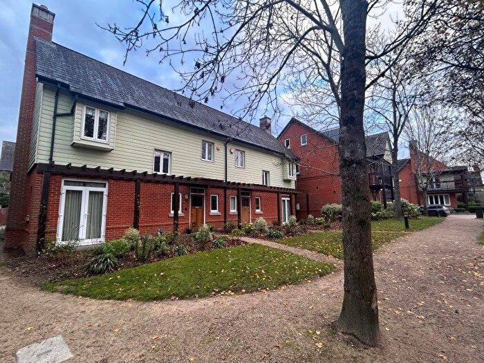 3 Bedroom Property To Rent In Queen Elizabeth Park, Guildford, GU2