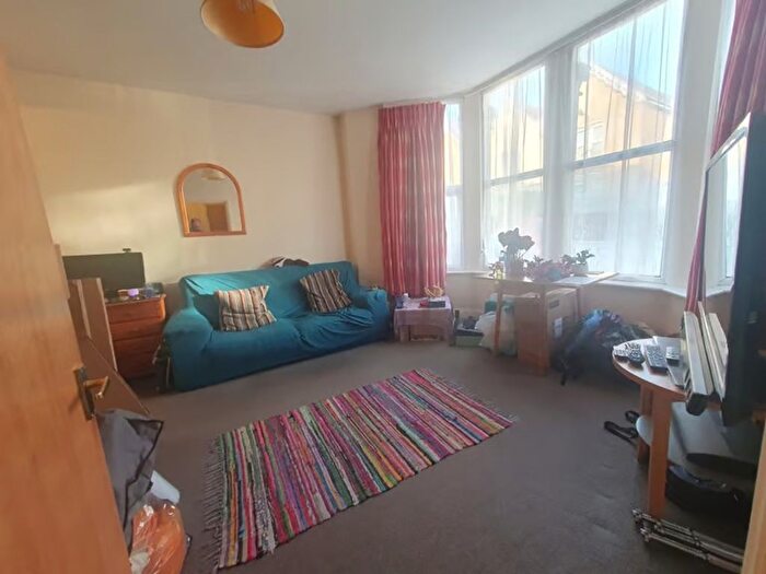 1 Bedroom Flat To Rent In North Road, Bristol, BS6