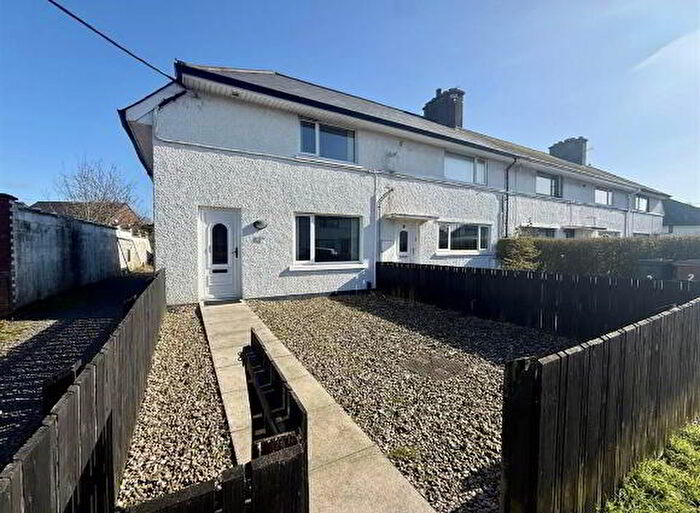3 Bedroom End Of Terrace House For Sale In A Thiepval Avenue, Belfast, BT6