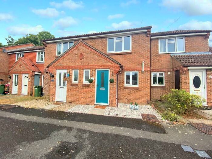 2 Bedroom Terraced House To Rent In Camberley, GU15