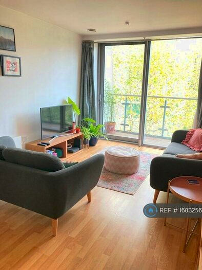 2 Bedroom Flat To Rent In Whitehall Quay, Leeds, LS1