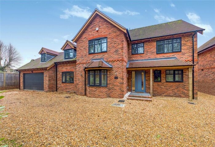 6 Bedroom Detached House To Rent In Bridle Road, Whitchurch Hill, Reading, RG8