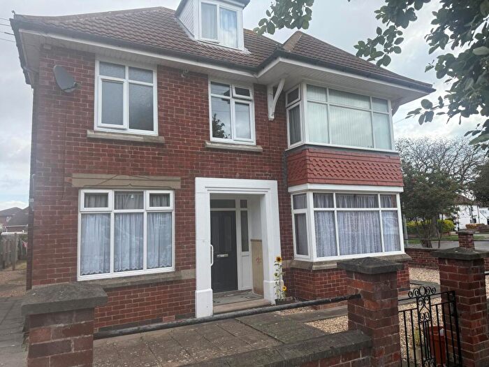 1 Bedroom Flat To Rent In Lumley Crescent, Skegness, PE25