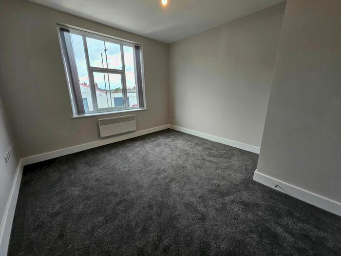 1 Bedroom Apartment To Rent In Apartment Balby Road, Doncaster, DN4