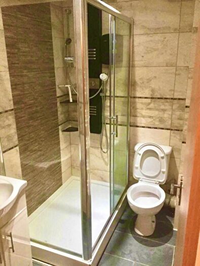 2 Bedroom Apartment To Rent In Tudor Street, Cardiff(City), CF11