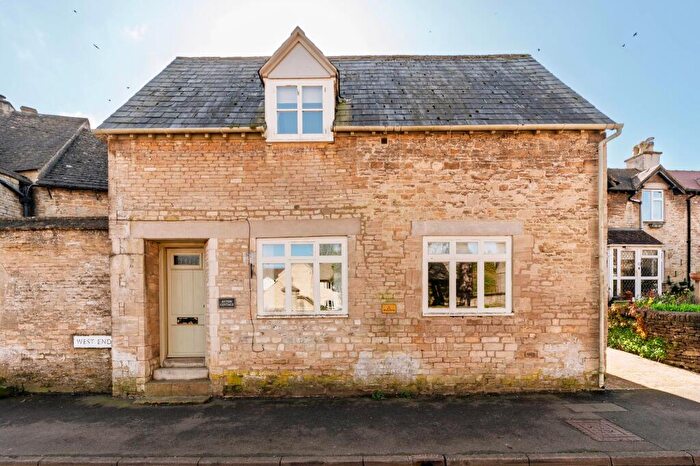 2 Bedroom Detached House For Sale In West End, Northleach, GL54