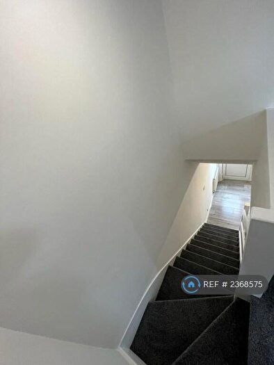 2 Bedroom End Of Terrace House To Rent In Telford Way, Leicester, LE5
