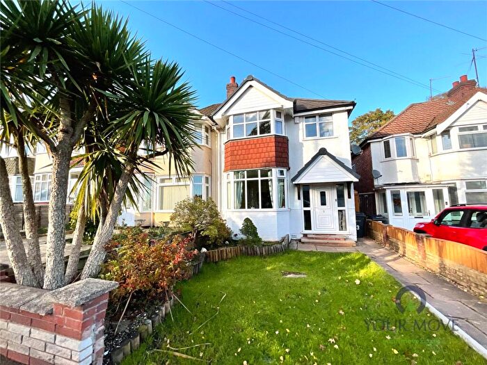 3 Bedroom Semi Detached House For Sale In Josiah Road, Birmingham, West Midlands, B31