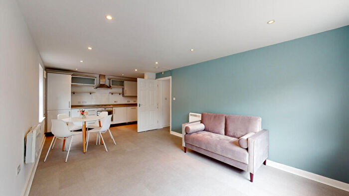 2 Bedroom House To Rent In St Ann's Place, Leeds, LS5