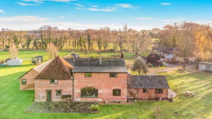 6 Bedroom Detached House For Sale In Watergate Lane, Bulford, Salisbury, SP4