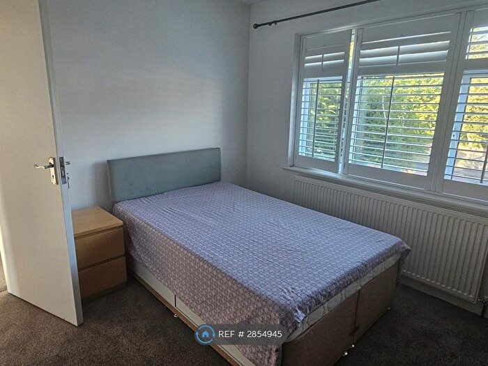 5 Bedroom End Of Terrace House To Rent In Manor Farm Road, Wembley, HA0