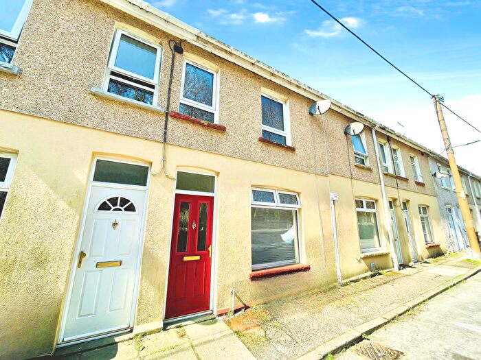 2 Bedroom Property To Rent In Griffin Street, Six Bells, Abertillery, NP13