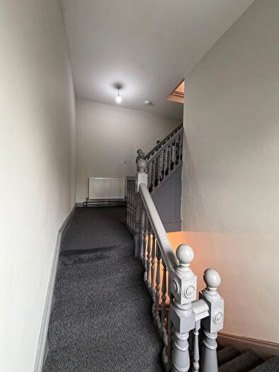 1 Bedroom Flat To Rent In The Grove, Swansea, SA2