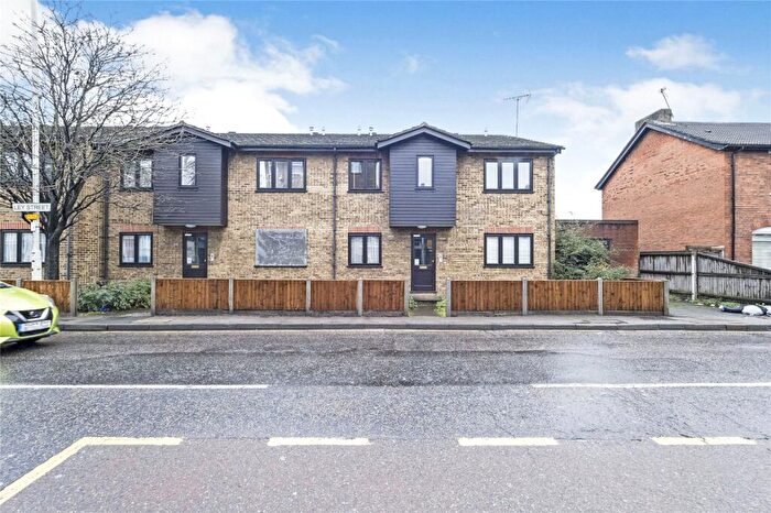 1 Bedroom Flat For Sale In Ley Street, Ilford, IG1