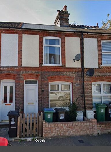 2 Bedroom Terraced House To Rent In Cannon Road, Watford, WD18