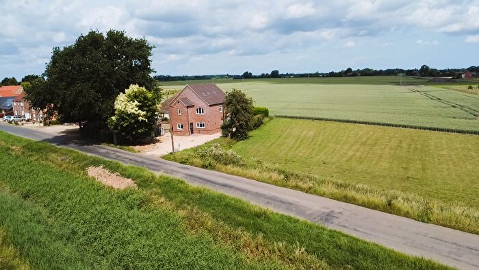 5 Bedroom Detached House For Sale In Tilney Fen End, Wisbech, PE14