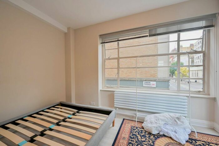 1 Bedroom Flat To Rent In Petty France, St James's, London, SW1H