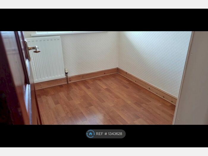 3 Bedroom Terraced House To Rent In Grangemouth Road, Coventry, CV6