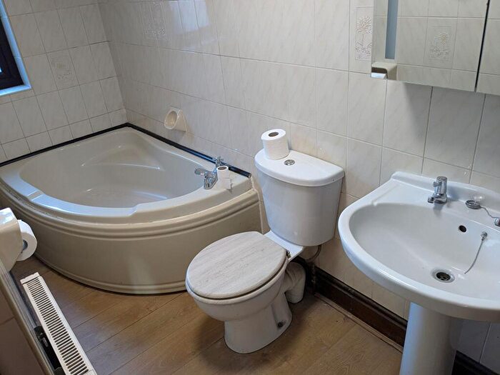 1 Bedroom Flat To Rent In Waterloo Road, Blackpool, FY4