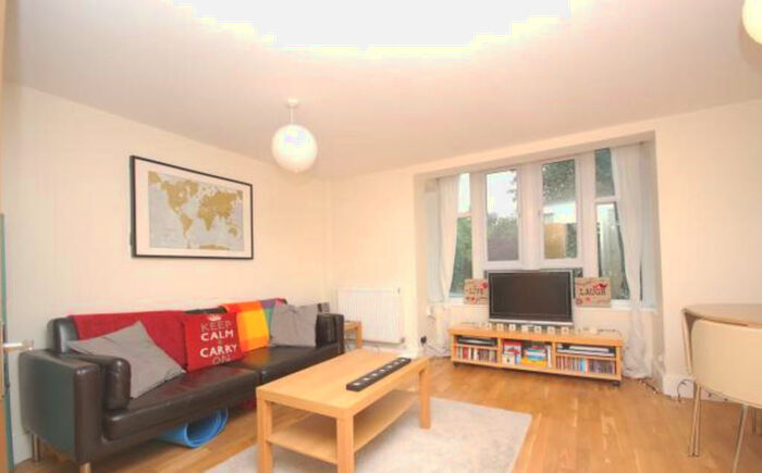 2 Bedroom Apartment To Rent In Carteret Way, SE8