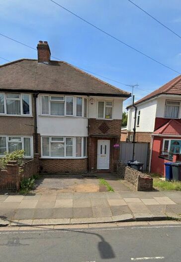 3 Bedroom Semi-Detached House To Rent In Birkbeck Avenue, Greenford, UB6