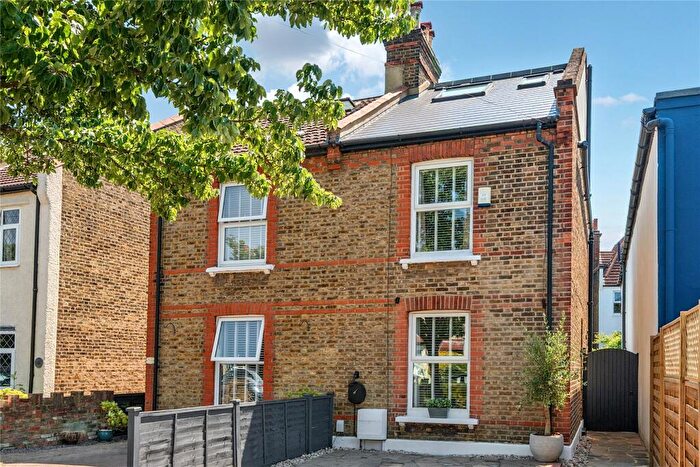 3 Bedroom Semi Detached House For Sale In Thayers Farm Road, Kent, BR3