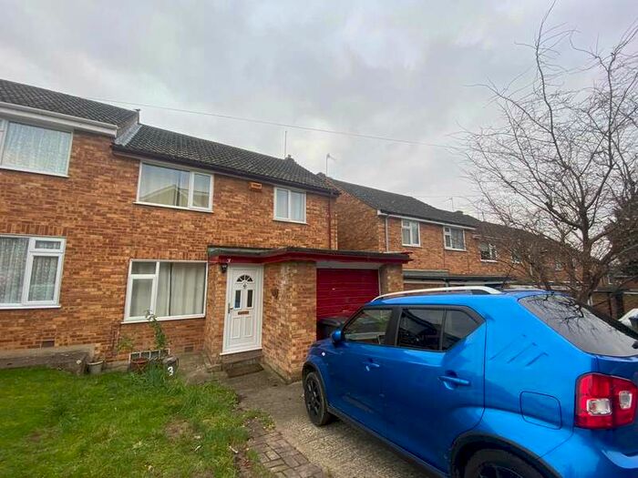 3 Bedroom Semi-Detached House To Rent In Hepplewhite Close, High Wycombe, HP13