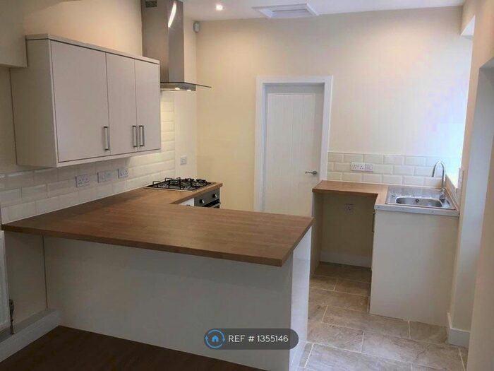 3 Bedroom Terraced House To Rent In Gynor Avenue, Porth, CF39