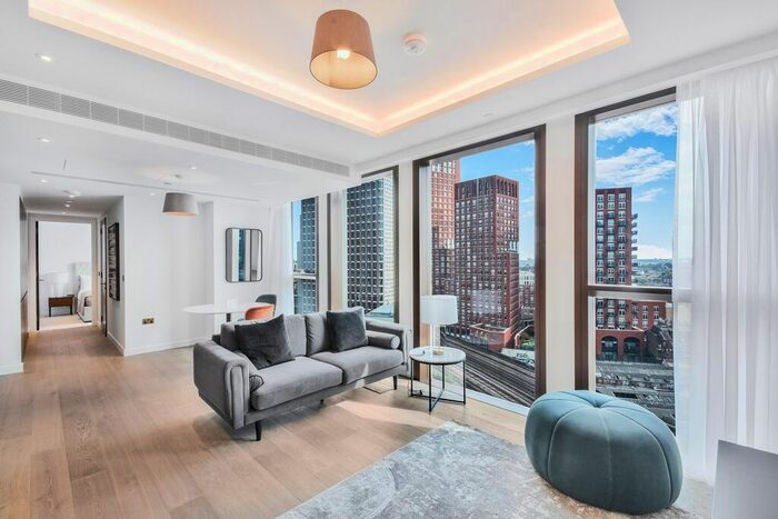 1 Bedroom Flat To Rent In Carnation Way, London, SW8