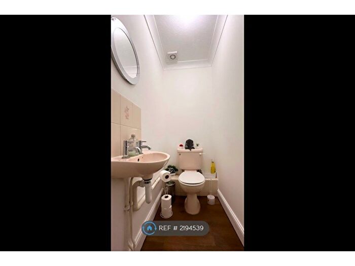 4 Bedroom Terraced House To Rent In Silbury Avenue, Mitcham, CR4