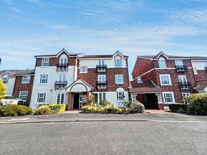 2 Bedroom Apartment For Sale In Chathill Close, West Monkseaton, Whitley Bay, Tyne And Wear, NE25