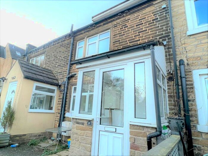 2 Bedroom Terraced House To Rent In Prospect Place, Halifax, West Yorkshire, HX2